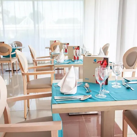 Grupotel Gran Vista & קאן פיקפורט