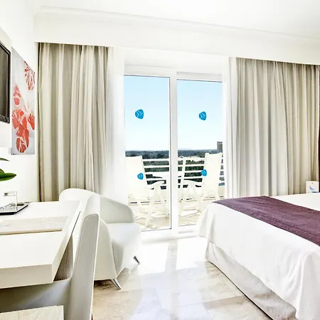 מלון דירות Grupotel Gran Vista & 4*