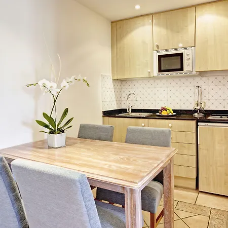 格兰维斯塔水疗集团酒店 公寓式酒店