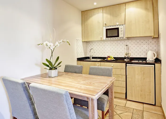 グルーポテル グラン ビスタ ＆ スパ アパートホテル