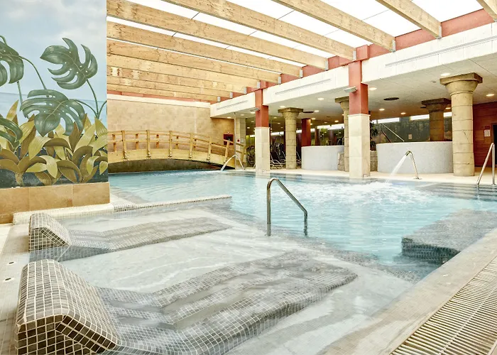 グルーポテル グラン ビスタ ＆ スパ アパートホテル カン・ピカフォルト