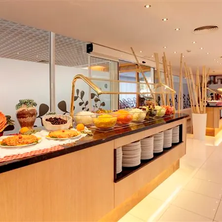 格兰维斯塔水疗集团酒店 公寓式酒店 坎皮卡福特